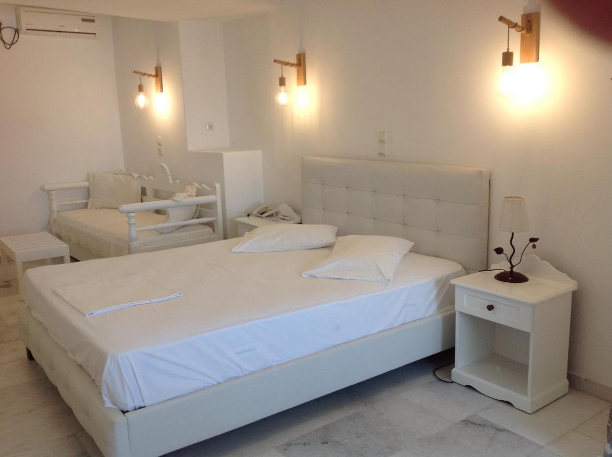 Hotel Anixis Naxos City Exterior foto